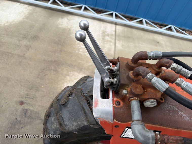 image for item FK0109 1969 Massey Ferguson 165 tractor