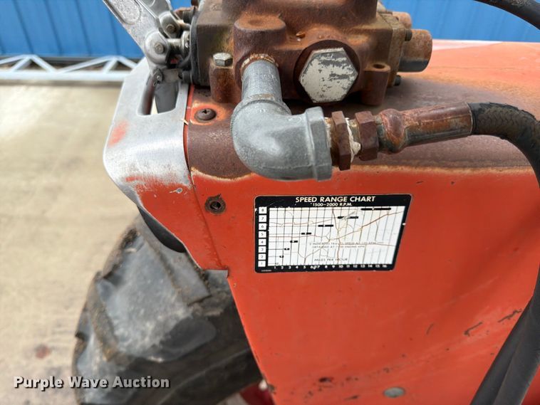image for item FK0109 1969 Massey Ferguson 165 tractor