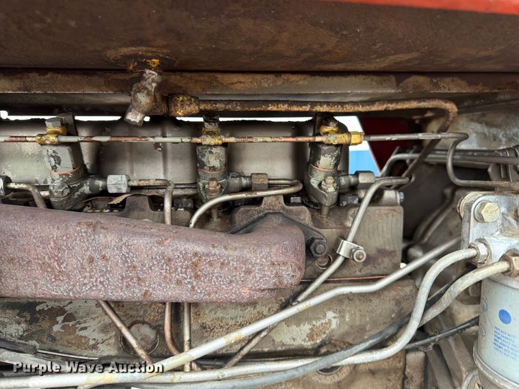 image for item FK0109 1969 Massey Ferguson 165 tractor