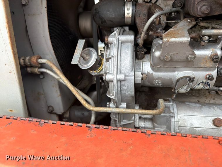 image for item FK0109 1969 Massey Ferguson 165 tractor