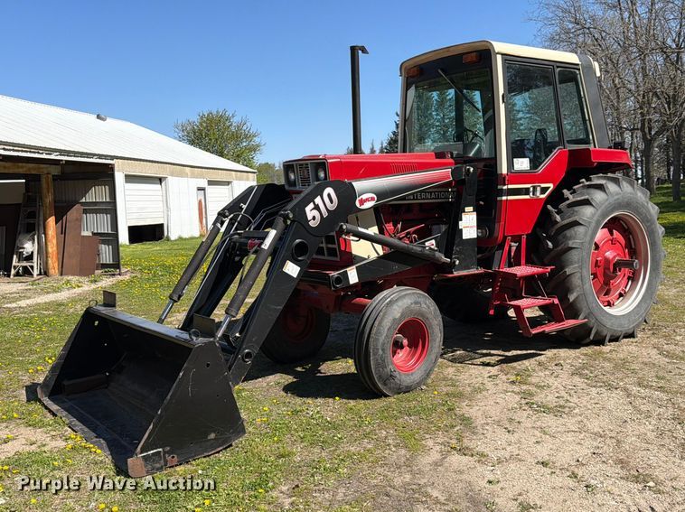 image for item FK0150 International Harvester Farmall 1086 tractor