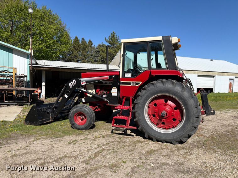 image for item FK0150 International Harvester Farmall 1086 tractor
