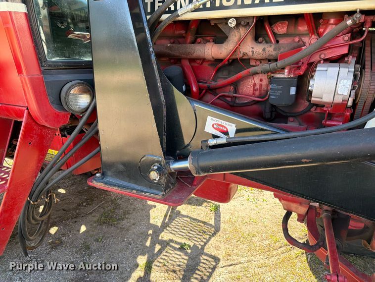 image for item FK0150 International Harvester Farmall 1086 tractor
