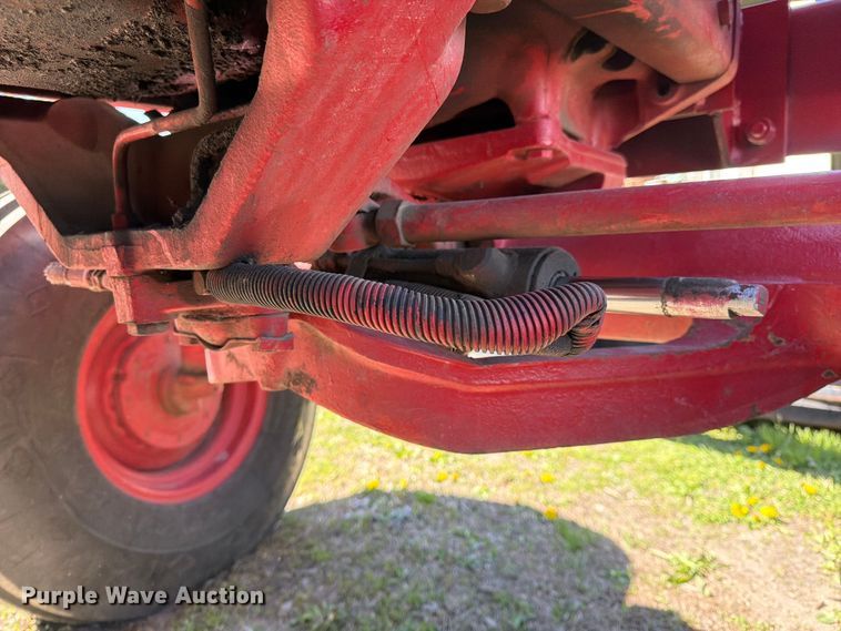 image for item FK0150 International Harvester Farmall 1086 tractor