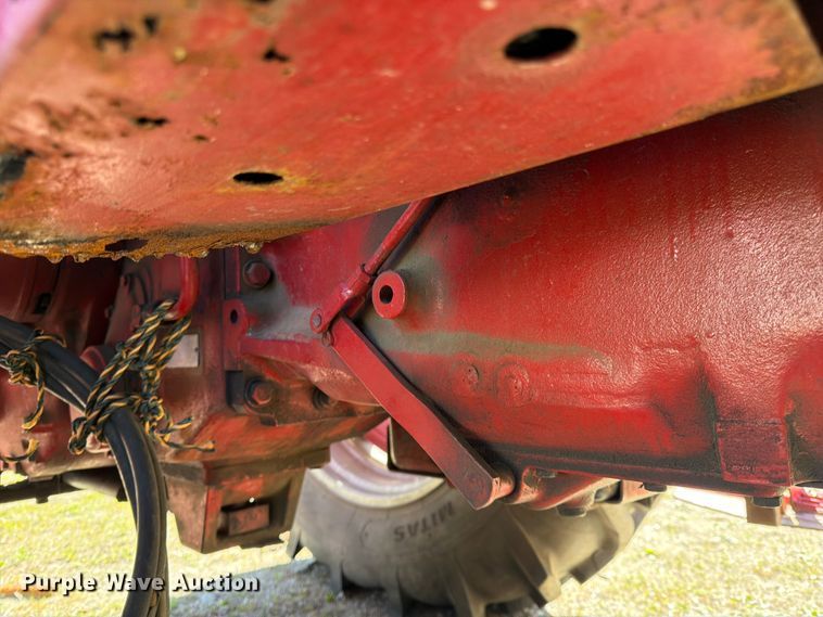 image for item FK0150 International Harvester Farmall 1086 tractor