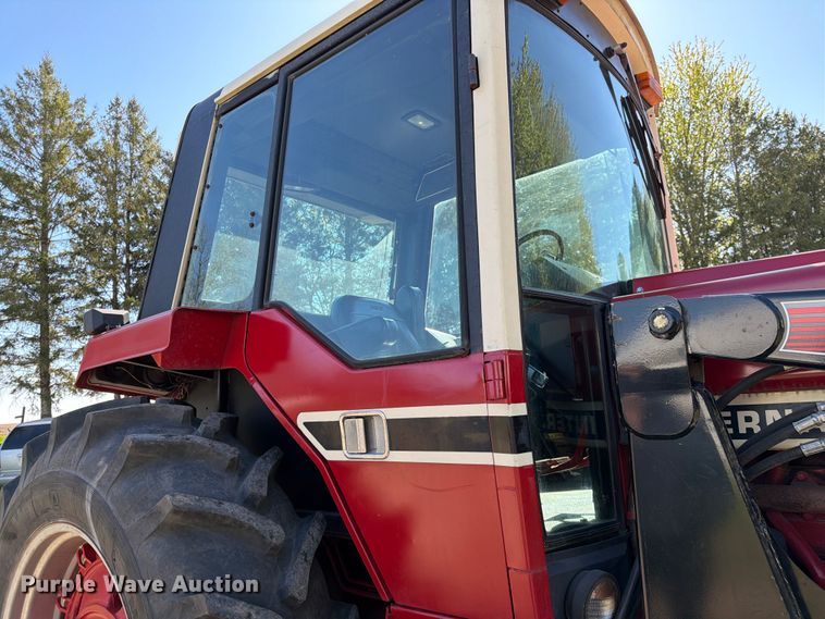 image for item FK0150 International Harvester Farmall 1086 tractor