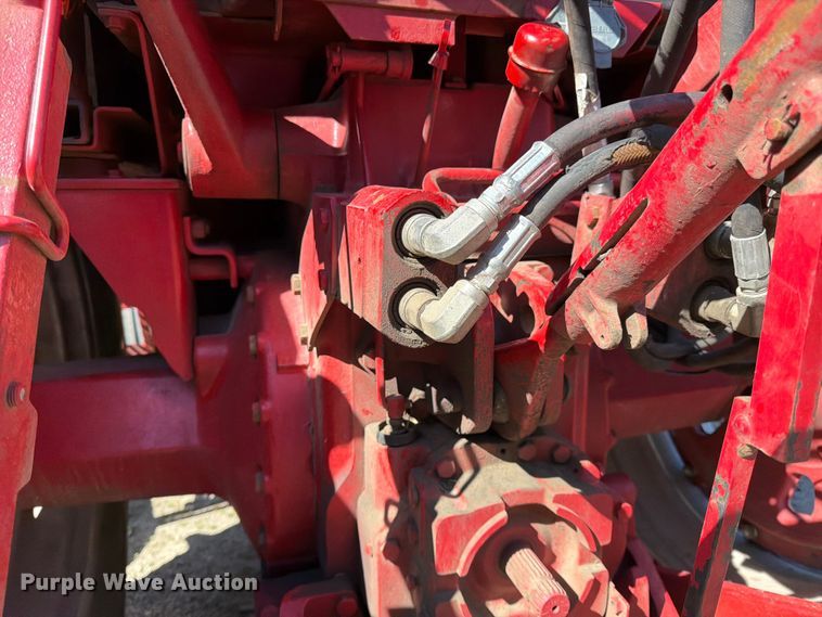 image for item FK0150 International Harvester Farmall 1086 tractor