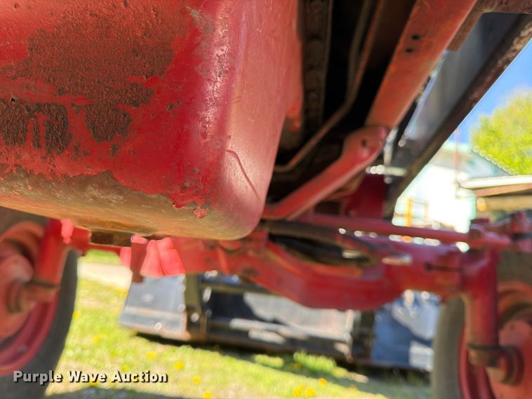 image for item FK0150 International Harvester Farmall 1086 tractor