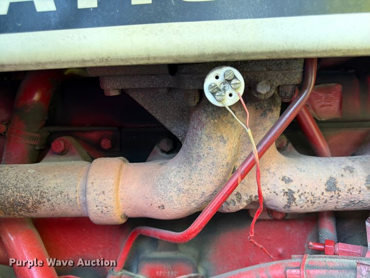 image for item FK0150 International Harvester Farmall 1086 tractor