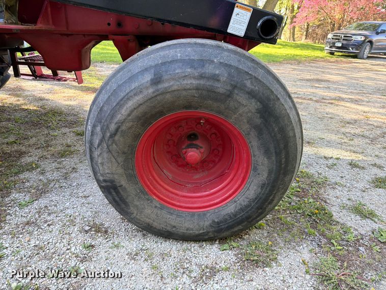 image for item FK0150 International Harvester Farmall 1086 tractor