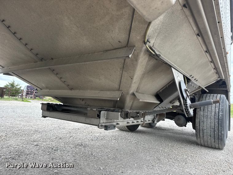 image for item MX9095 2020 Wilson DWH-651 grain trailer