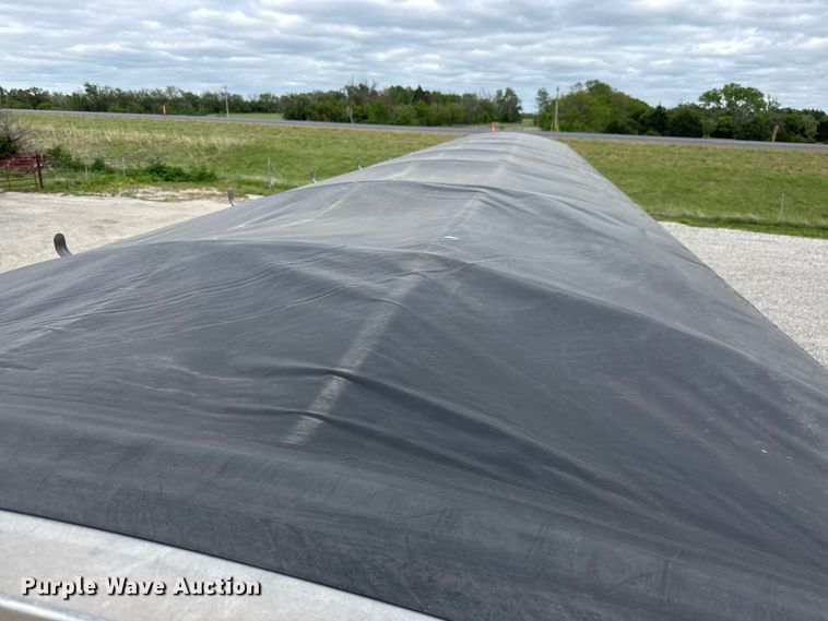 image for item MX9095 2020 Wilson DWH-651 grain trailer