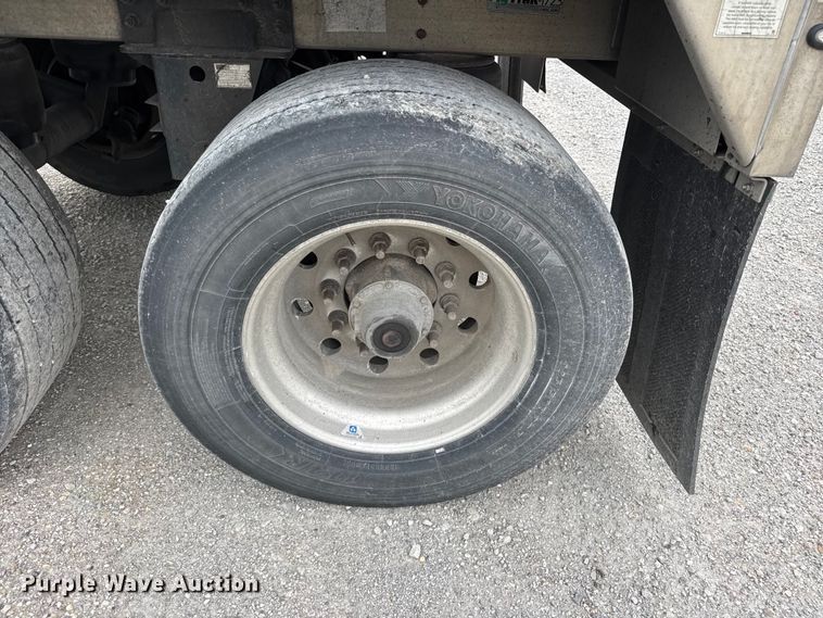 image for item MX9095 2020 Wilson DWH-651 grain trailer