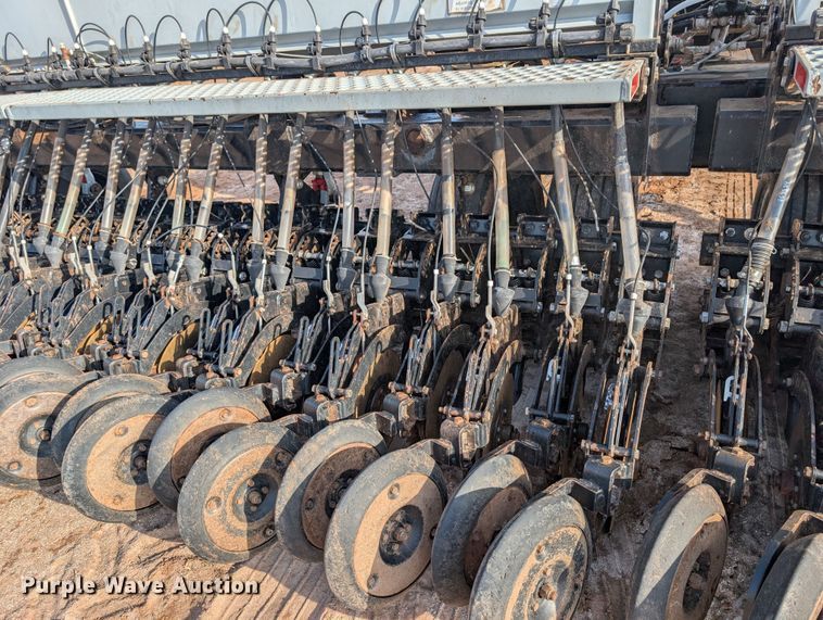 image for item MX9099 2008 Crustbuster 4030 All Plant DD48x7.5 grain drill