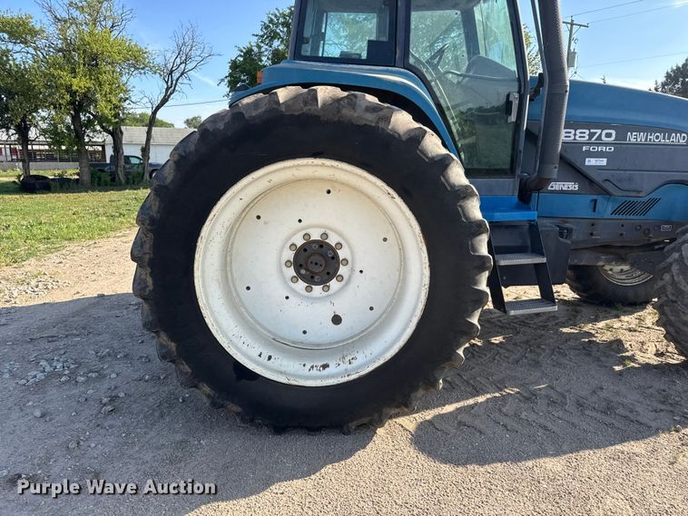 image for item MX9159 2001 New Holland 8870 Genesis 4WD tractor