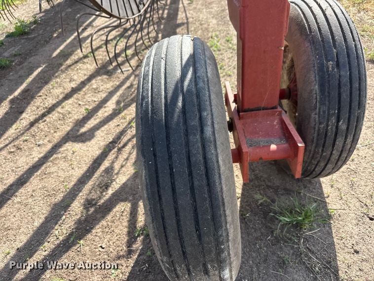 image for item MX9160 H&S BF1460 Hi Capacity hay rake