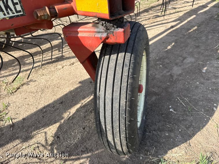image for item MX9160 H&S BF1460 Hi Capacity hay rake