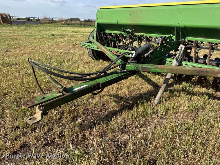image for item MX9162 John Deere 8300 grain drill