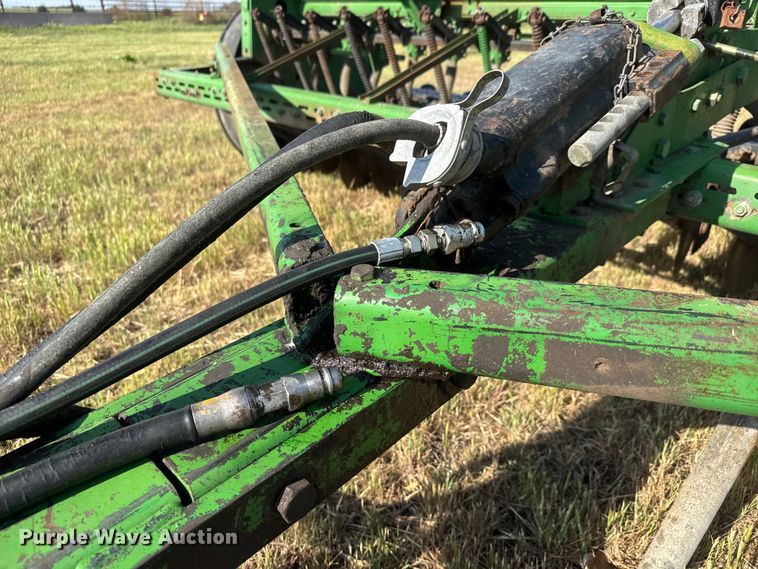 image for item MX9162 John Deere 8300 grain drill