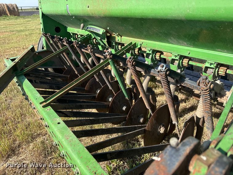 image for item MX9162 John Deere 8300 grain drill