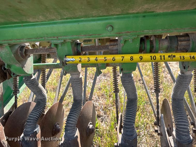 image for item MX9162 John Deere 8300 grain drill