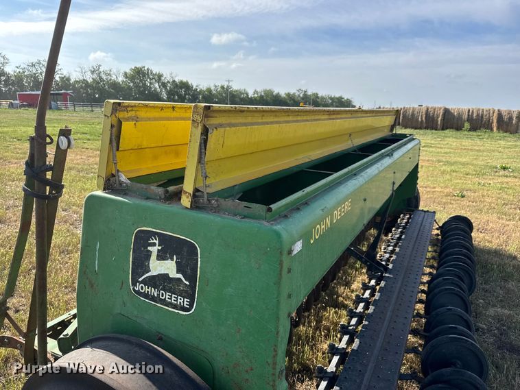 image for item MX9162 John Deere 8300 grain drill