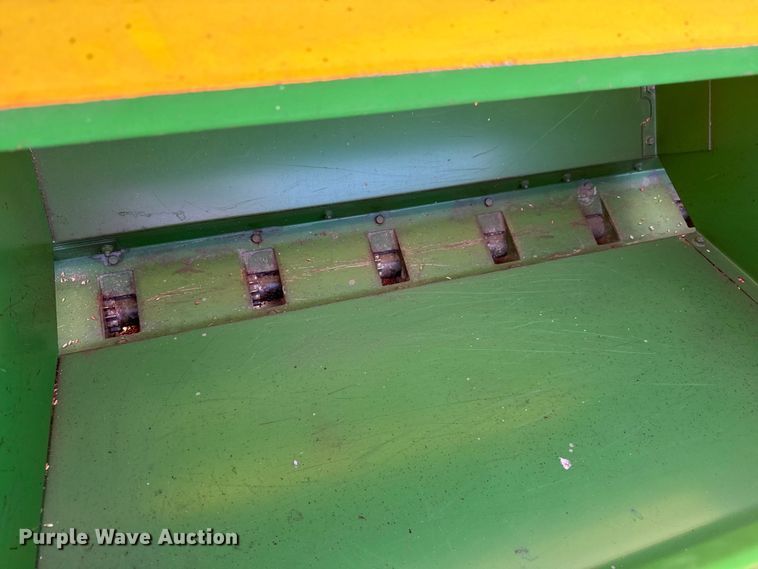 image for item MX9162 John Deere 8300 grain drill