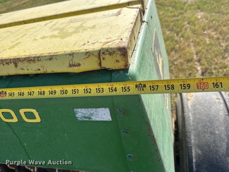 image for item MX9162 John Deere 8300 grain drill