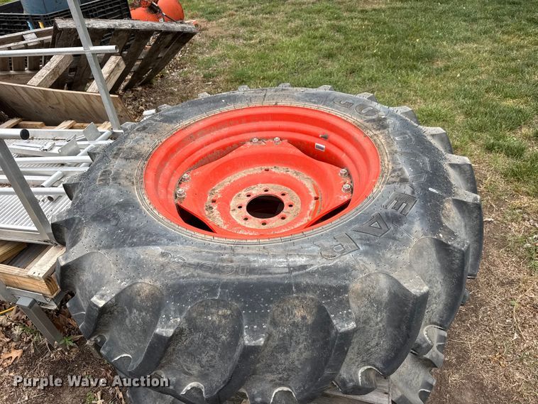 image for item MX9226 (4) tractor tires and wheels