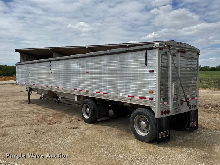 image for item MX9240 2006 Timpte Super Hopper grain trailer