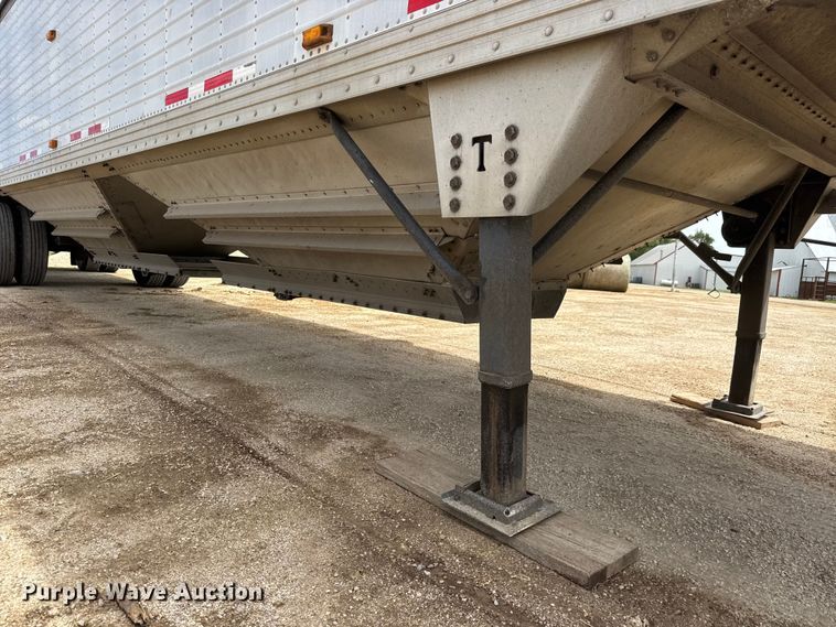 image for item MX9240 2006 Timpte Super Hopper grain trailer