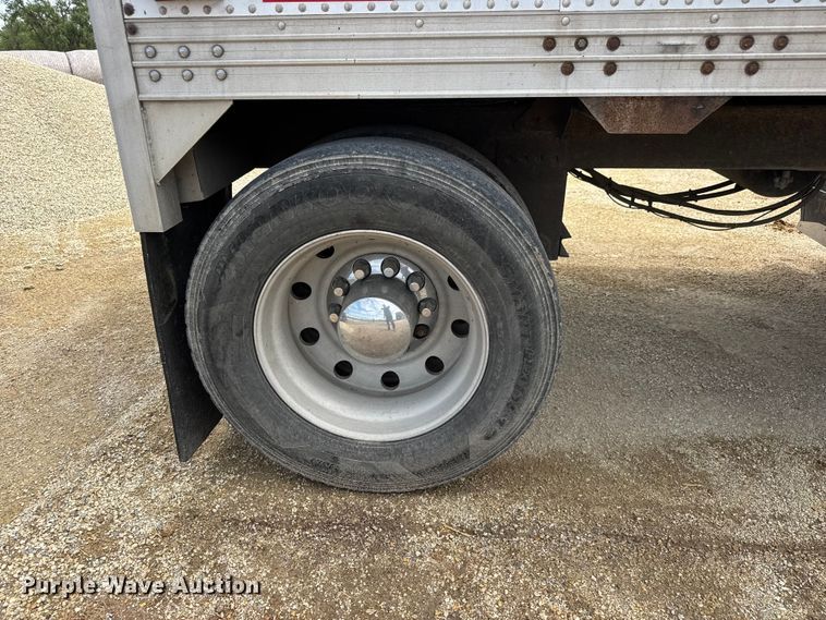 image for item MX9240 2006 Timpte Super Hopper grain trailer