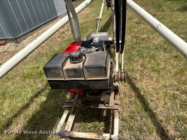 image for item MX9242 Speed King 6 auger