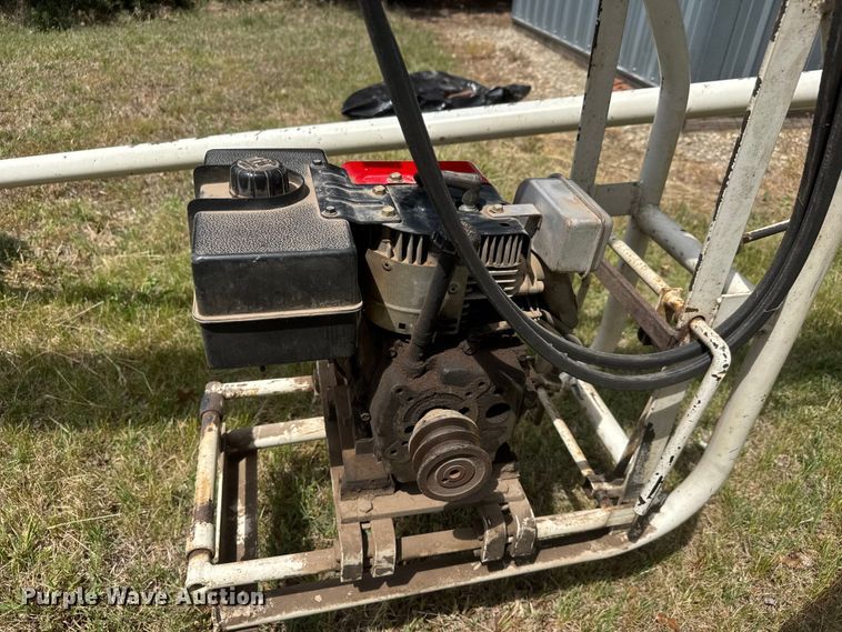 image for item MX9242 Speed King 6 auger