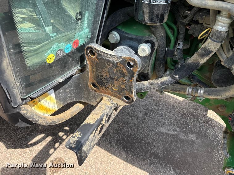 image for item YA3027 2022 John Deere 3033R MFWD tractor