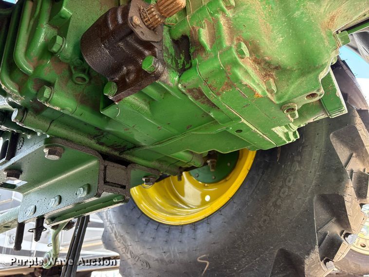 image for item YA3027 2022 John Deere 3033R MFWD tractor