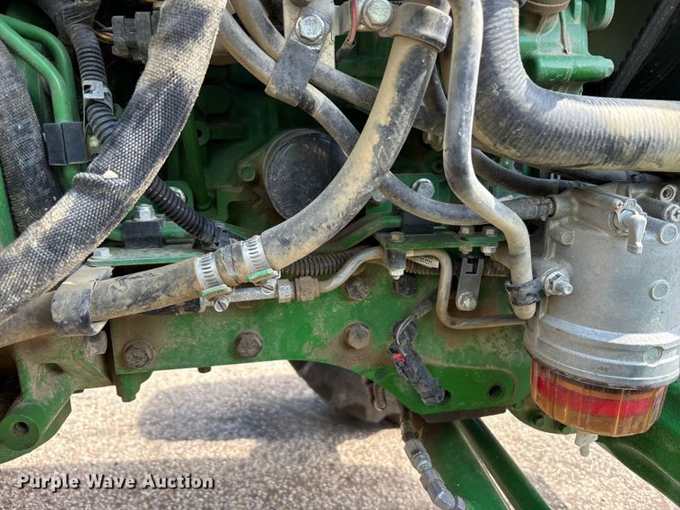 image for item YA3027 2022 John Deere 3033R MFWD tractor