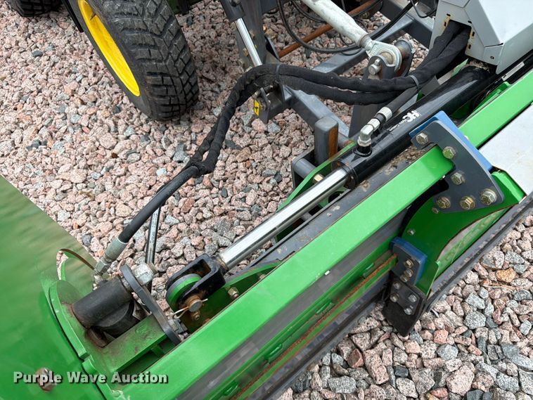 image for item YA3167 2022 John Deere 4066R MFWD tractor