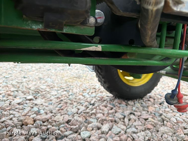 image for item YA3167 2022 John Deere 4066R MFWD tractor