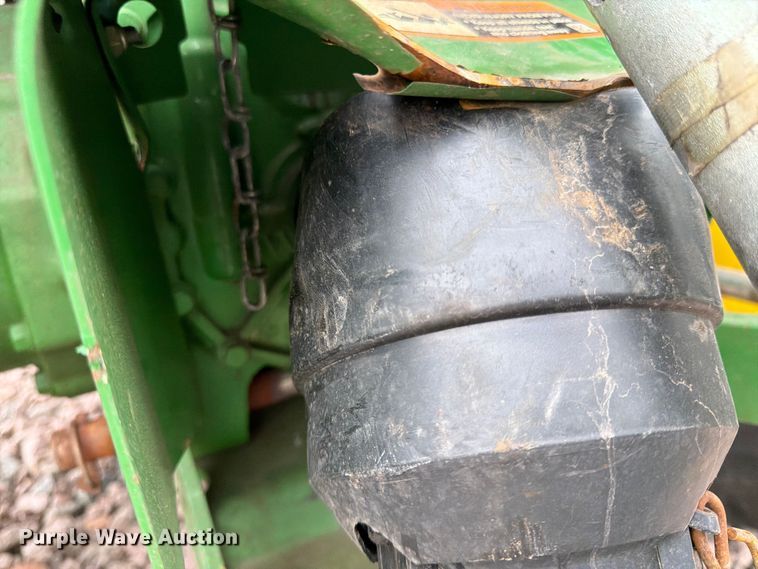 image for item YA3167 2022 John Deere 4066R MFWD tractor