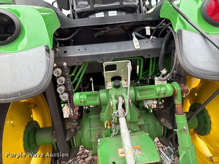 image for item YA3167 2022 John Deere 4066R MFWD tractor
