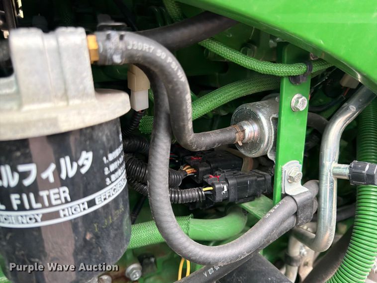 image for item YA3167 2022 John Deere 4066R MFWD tractor