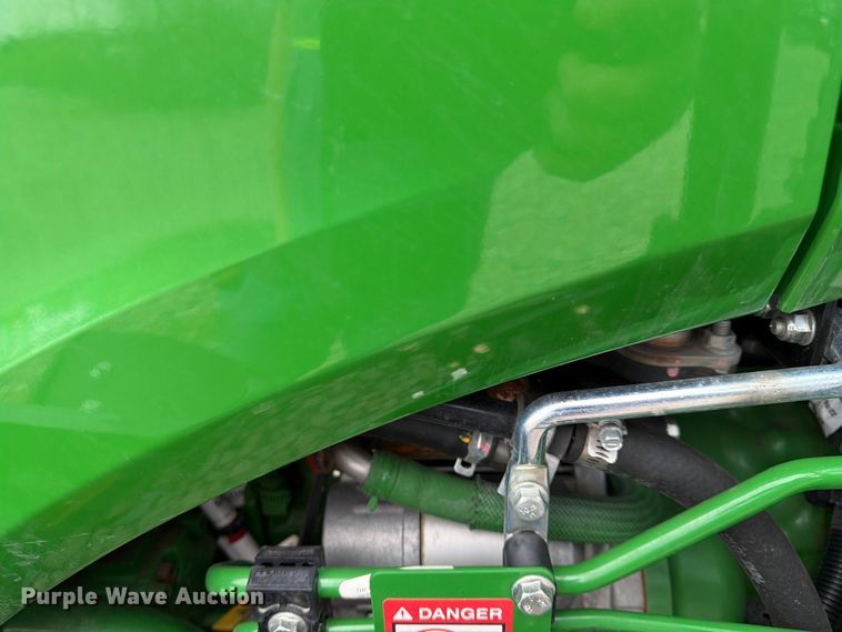 image for item YA3167 2022 John Deere 4066R MFWD tractor