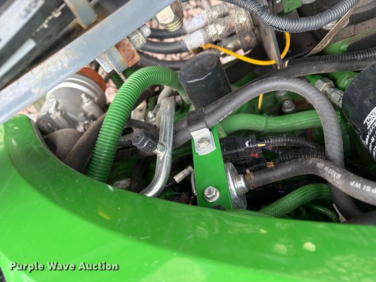 image for item YA3167 2022 John Deere 4066R MFWD tractor