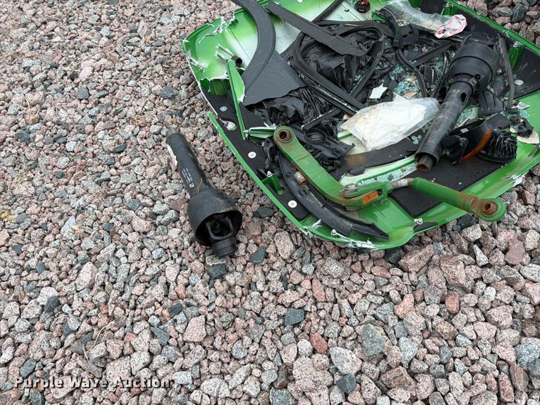 image for item YA3167 2022 John Deere 4066R MFWD tractor
