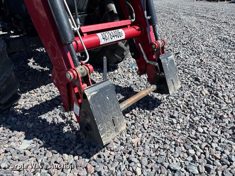 image for item YA3217 2013 Case IH Farmall 95C MFWD tractor