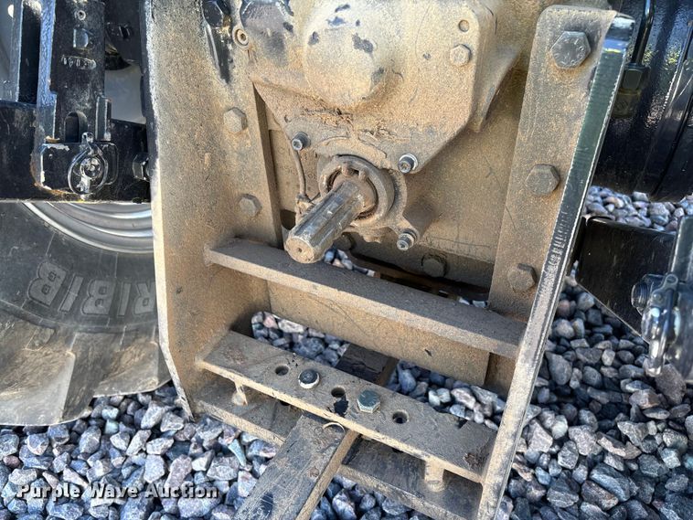 image for item YA3217 2013 Case IH Farmall 95C MFWD tractor