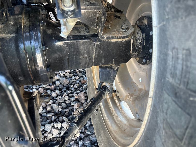 image for item YA3217 2013 Case IH Farmall 95C MFWD tractor