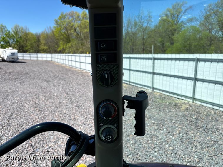 image for item YA3217 2013 Case IH Farmall 95C MFWD tractor