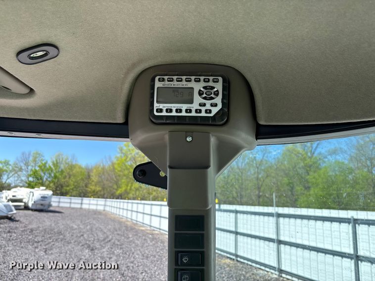 image for item YA3217 2013 Case IH Farmall 95C MFWD tractor